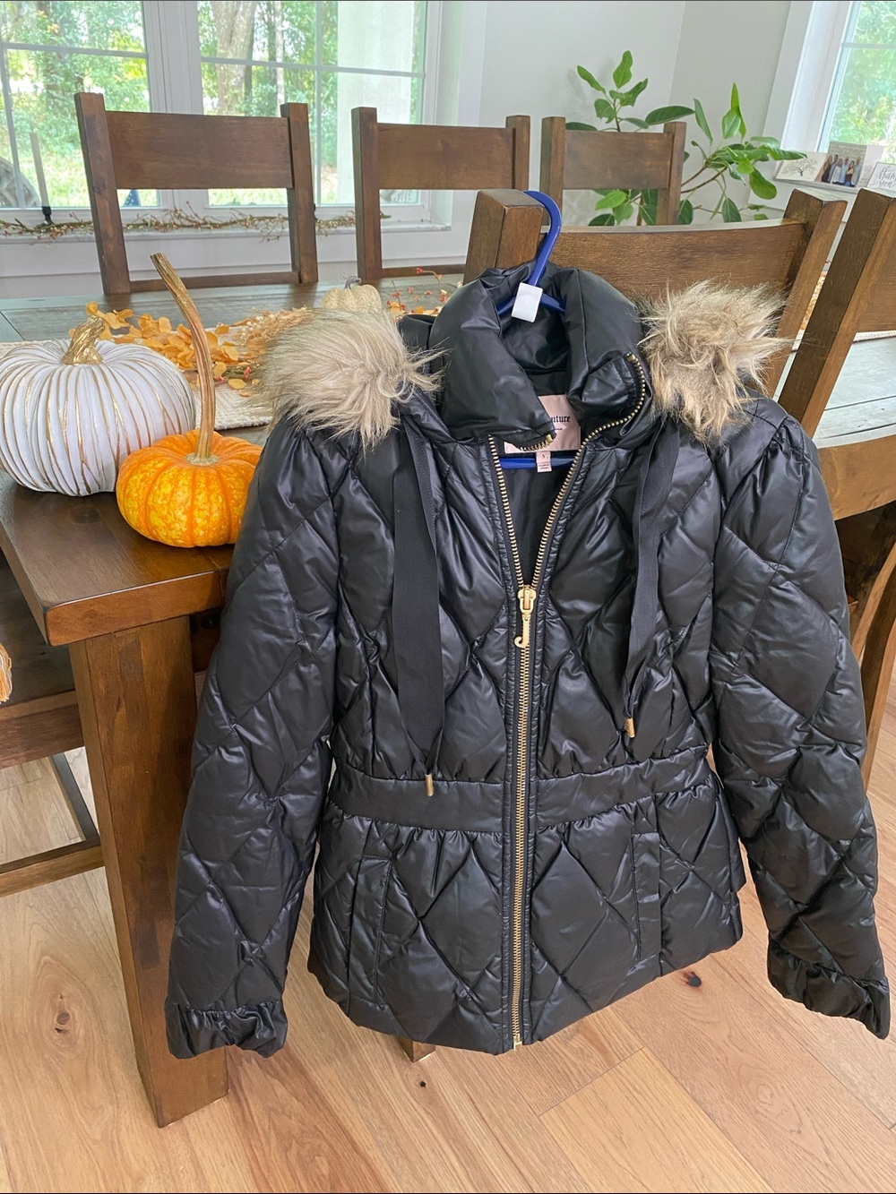 Juicy Couture Black Quilted Faux-Fur Trim Hooded Puffer Jacket